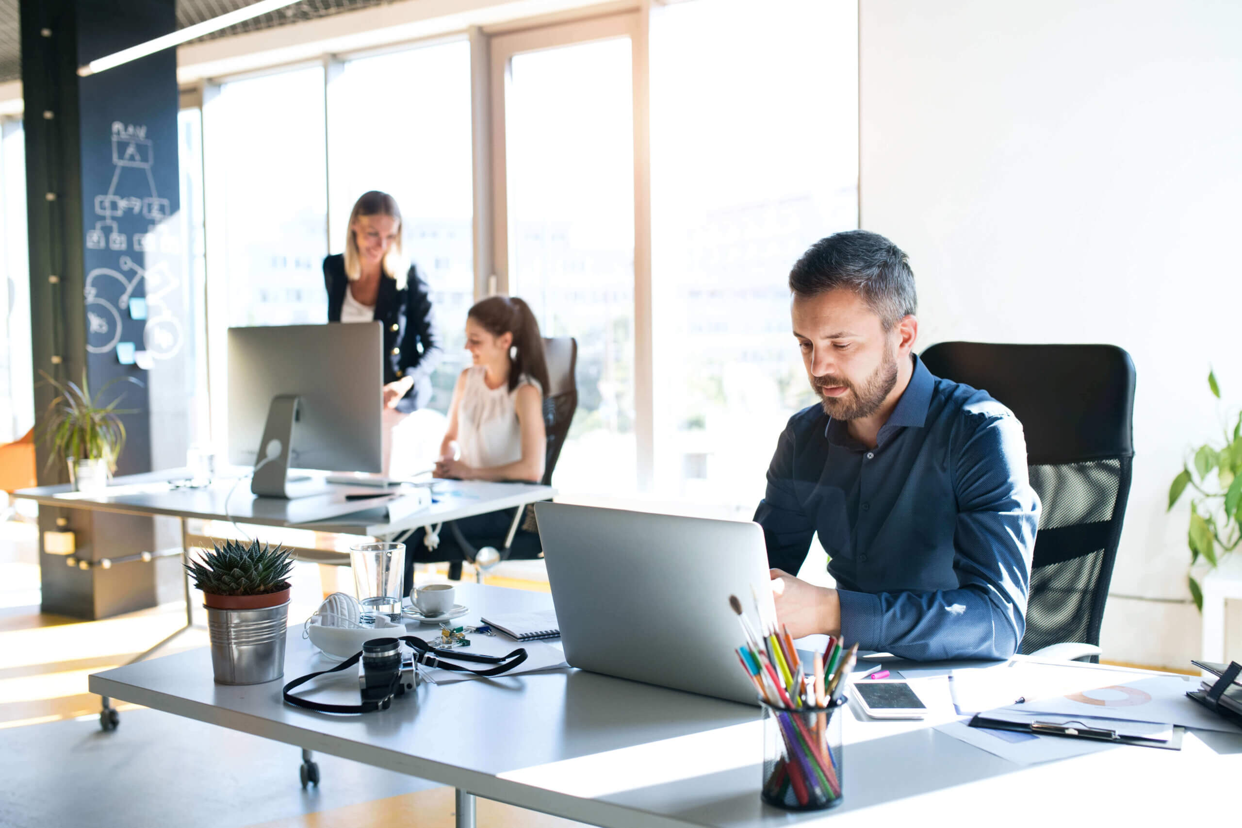 Bien s'équiper pour télétravailler : les meilleurs équipements tech