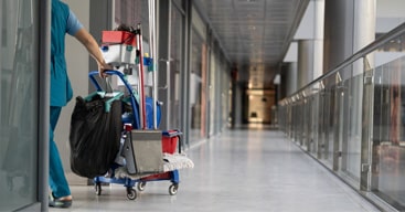Comment choisir les bons équipements pour l’hygiène et la sécurité au travail ?