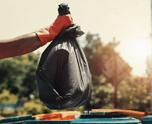 Guide d’achat : bien choisir vos sacs-poubelle
