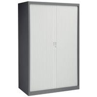 Armoire d'atelier à rideaux