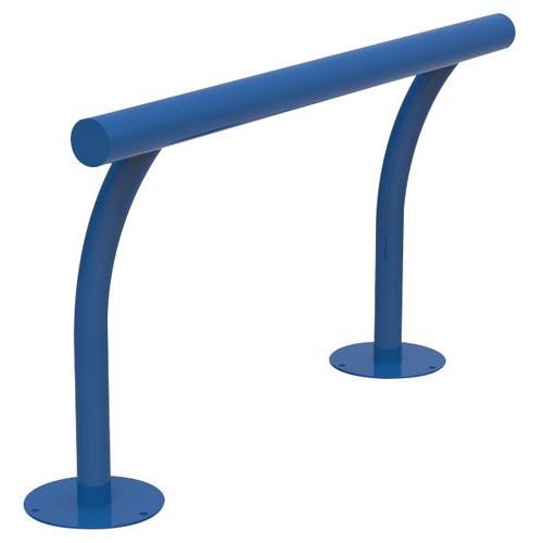 Assis debout pour abri - Fixation au sol