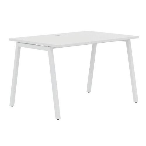 Bureau droit 120 cm pieds A Misao - Manutan Expert Bureau droit 120 cm pieds A Misao - Manutan Expert