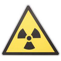 Panneau danger - Matières radioactives - PVC - Manutan Expert