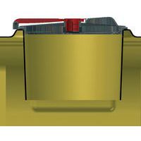 trou d’homme avec couvercle monté sur charnière et manchette anti-vagues