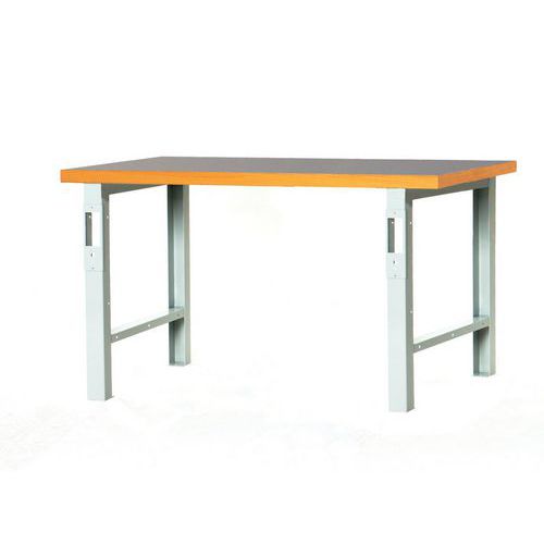 Établi Cubio Combi - Largeur 150 cm, Profondeur 90 cm, Hauteur 84 cm - Bott