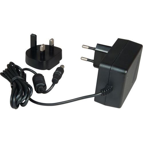 Stanley 1 Chargeur 220 V