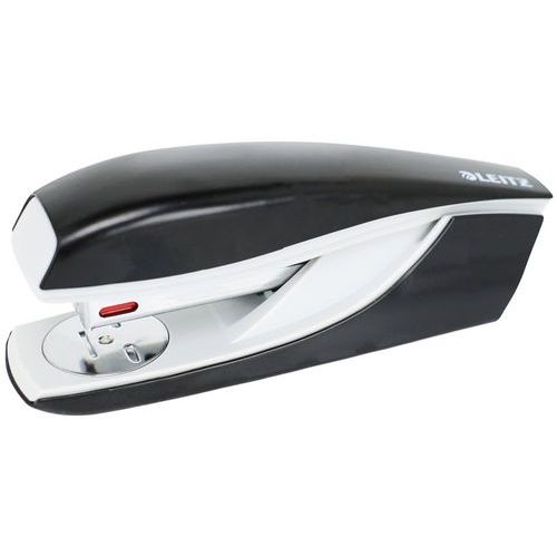 Leitz - Agrafeuse de bureau 5502 - Noir - 30 feuilles - 70mm de gorge - 3 ans garantie