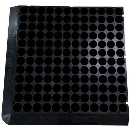 Matlast Classe Feu M1 - 555x555cm Pastille Noire 2 Bords