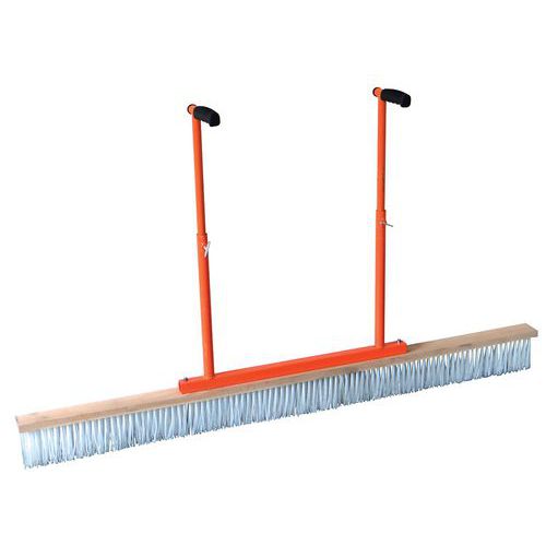 Balai à Débuller - 150 M