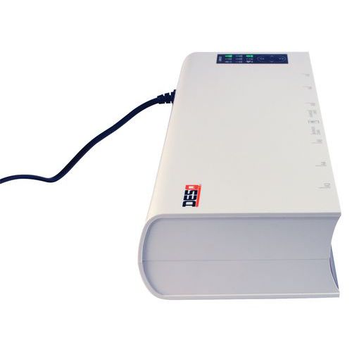 Plastifieuse Professionnelle A3 DESQ - 4 Rouleaux - Format A3, épaisseur 75 à 175 Microns - Préchauffage 5 Sec. - Vitesse 800mm/min - 3