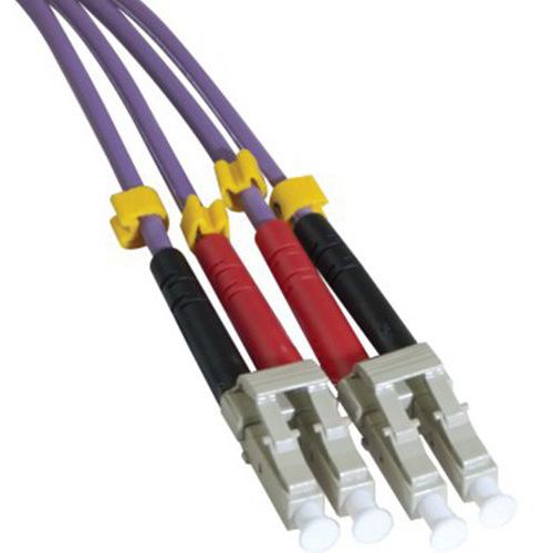 Jarretière duplex multi OM3 50/125 LC-UPC/LC-UPC violet -5 m Jarretière duplex multi OM3 50/125 LC-UPC/LC-UPC violet -5 m