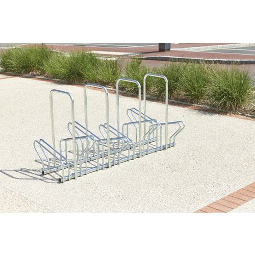 Range 8 Vélos Au Sol Face à Face Longueur 154 Cm