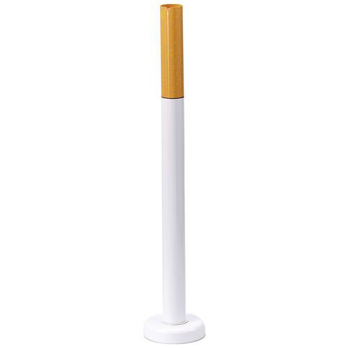 Cendrier Cigarettes Sur Coupelle