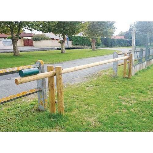 Barrière basculante passage 3 m bois multiplis hauteur 3 mm voirie