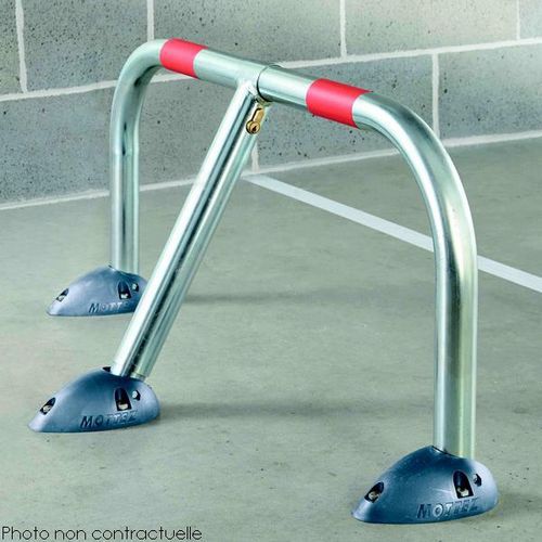 Barrière De Parking 3 Pieds Rabattable Design - Mottez