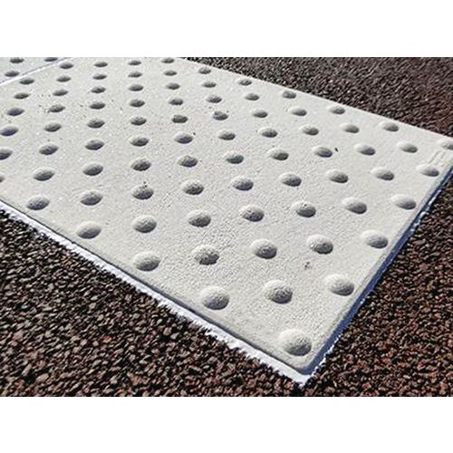 Dalle Podotactile Granulat Minéral Blanc 600x412mm