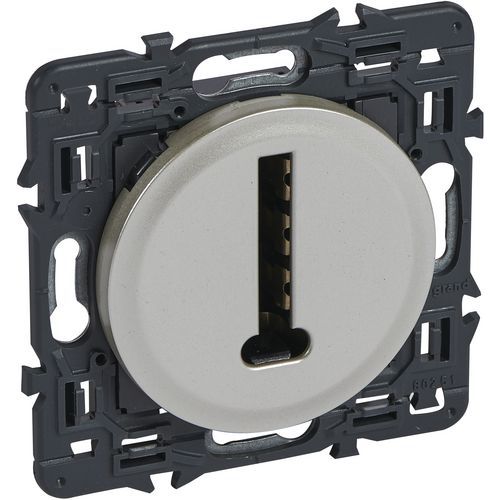 Prise De Téléphone à 8 Contacts En Complet Titane