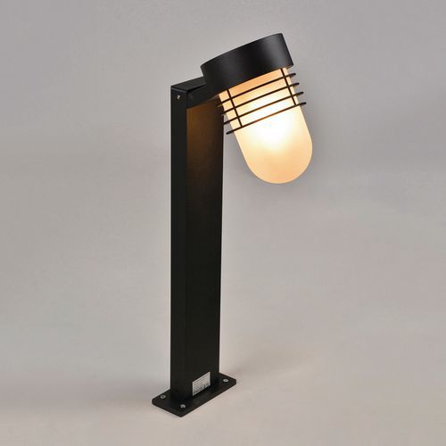 Potelet En Métal Peint Peint Et Diffuseur En Verre Opale Noir